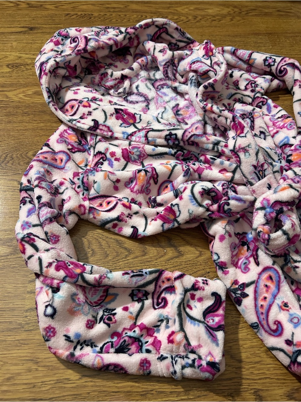 Vera Bradley Robe - Picture 7 of 10